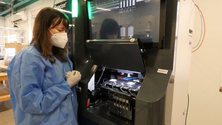 Our lab director, Kate Malacek, preparing samples to analyse on the Beacon