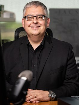 Laszlo Kurti