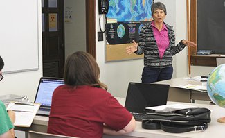 Prof. Joann Stock teaching Geoscience (2015)