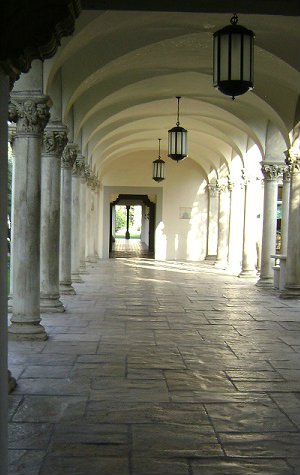 Breezeway between Ricketts and Fleming