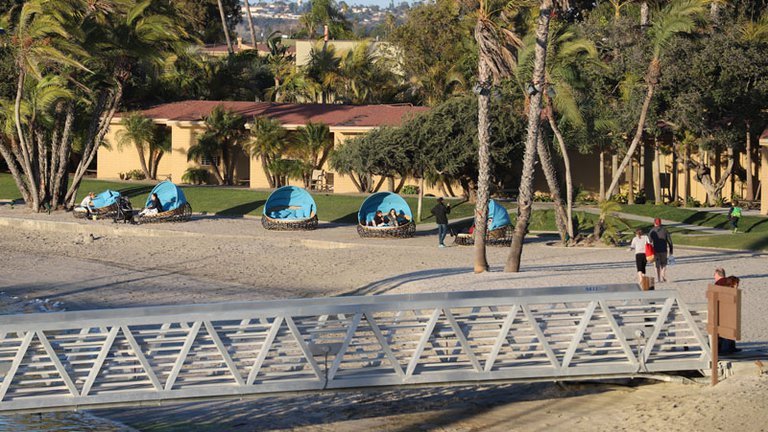 Hotel beach cabanas retreat 2018